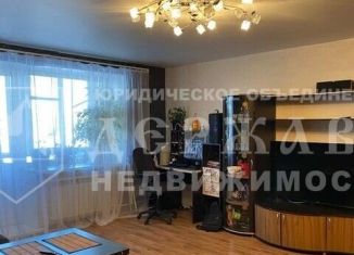 Продаю однокомнатную квартиру, 41.2 м2, Кемерово, проспект Шахтёров, 41