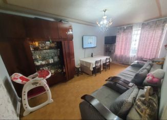 Трехкомнатная квартира на продажу, 60 м2, Ростовская область, Комсомольская улица, 115