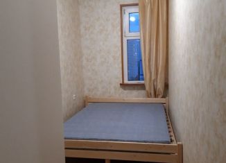 Сдаю комнату, 8 м2, Москва, Тарутинская улица, 1, метро Пионерская