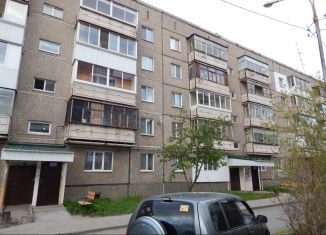 Продается двухкомнатная квартира, 50.2 м2, Свердловская область, улица Ермака, 30