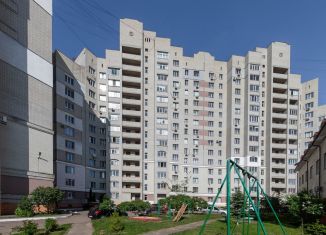 3-ком. квартира на продажу, 101 м2, Брянская область, Рославльская улица, 9