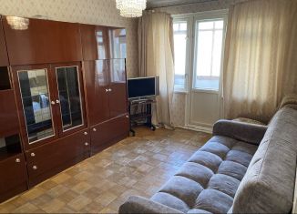 Сдам 1-комнатную квартиру, 33 м2, Челябинская область, улица Захаренко, 11