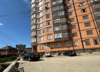Продается трехкомнатная квартира, 107 м2, Махачкала, Новая улица, 44, Кировский район