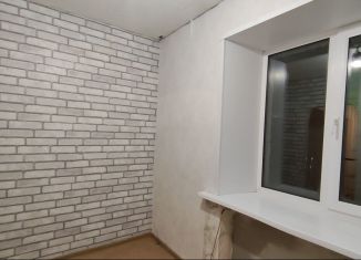 Продается двухкомнатная квартира, 41 м2, село Турунтаево, улица Оболенского, 10