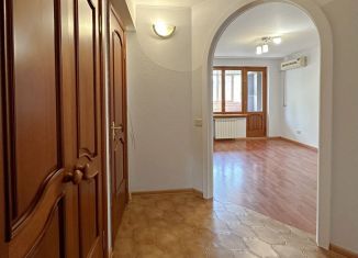 Однокомнатная квартира на продажу, 29.3 м2, Волгоградская область, улица имени Генерала Карбышева, 135