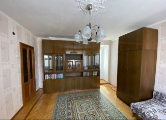 Продам трехкомнатную квартиру, 74.4 м2, Ставропольский край, улица 45-я Параллель, 10