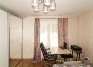 Продажа 2-комнатной квартиры, 67 м2, Тюмень, Калининский округ, Кремлёвская улица, 102