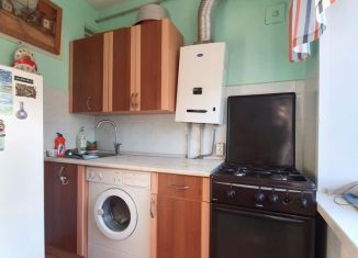 Продаю 1-комнатную квартиру, 32 м2, Нижегородская область, улица Бекетова, 40А