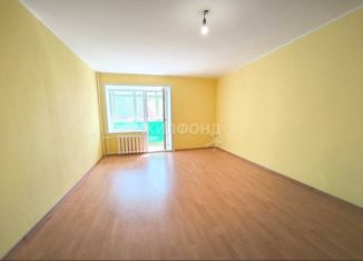 Продается двухкомнатная квартира, 78 м2, Новосибирск, улица Ольги Жилиной, 73/1, метро Красный проспект
