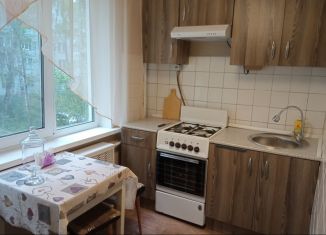Продается 2-комнатная квартира, 43 м2, Солнечногорск, улица Баранова, 33