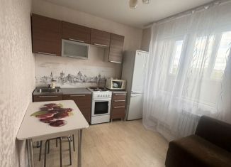 Сдаю в аренду 1-ком. квартиру, 33.7 м2, Оренбург, улица Фронтовиков, 6
