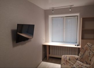 Продам комнату, 12.9 м2, Барнаул, Комсомольский проспект, 112