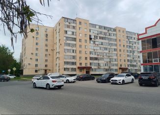 Продается 2-комнатная квартира, 52 м2, Грозный, улица Субры Кишиевой, 1