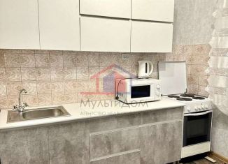 Сдаю двухкомнатную квартиру, 54 м2, Старый Оскол, микрорайон Олимпийский, 13