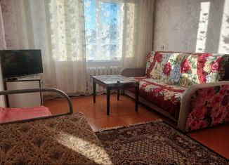 Сдается в аренду двухкомнатная квартира, 45 м2, Магаданская область, улица Гагарина