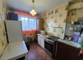 Продажа 3-ком. квартиры, 52 м2, Курган, Чернореченская улица, 107