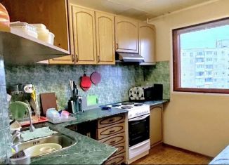 Продается четырехкомнатная квартира, 90 м2, Мурманск, улица Шабалина, 1, Первомайский округ