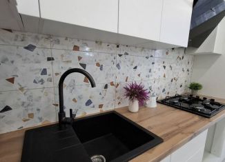 Продам 1-комнатную квартиру, 45 м2, Йошкар-Ола, улица Дружбы, 111, 3-й микрорайон