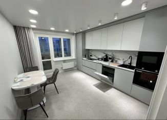 1-комнатная квартира в аренду, 45 м2, Тюмень, улица Монтажников, 38, ЖК Пятый квартал