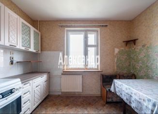 Продажа трехкомнатной квартиры, 69.3 м2, Санкт-Петербург, Новоколомяжский проспект, 12к3, Новоколомяжский проспект