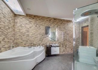 Сдам 3-ком. квартиру, 178 м2, Санкт-Петербург, Кемская улица, 1, муниципальный округ Чкаловское