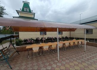 Аренда коттеджа, 90 м2, Омская область, улица Гуртьевской Дивизии, 7/2