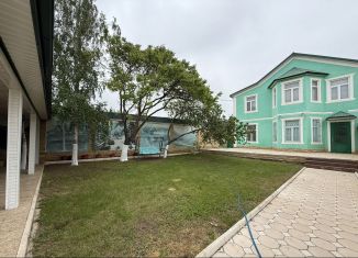 Аренда дома, 220 м2, посёлок городского типа Семендер, улица Абдурахмана Абдуллаева, 14А