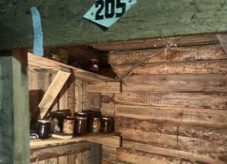 Продам машиноместо, 10 м2, Архангельская область, улица Ильича, 39к4