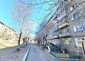 Продается двухкомнатная квартира, 49.3 м2, Бурятия, Ключевская улица, 28