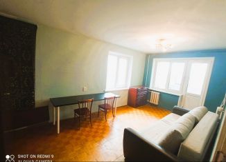 Сдается в аренду 1-комнатная квартира, 35 м2, Реутов, улица Дзержинского, 1