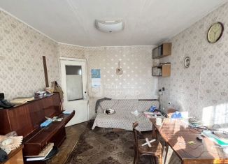 Продается трехкомнатная квартира, 55.4 м2, Санкт-Петербург, муниципальный округ Светлановское, Светлановский проспект, 21