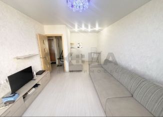 Сдается однокомнатная квартира, 54 м2, Калужская область, проспект Ленина, 205