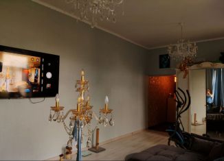 Продам 3-комнатную квартиру, 687 м2, Люберцы, Октябрьский проспект, 403к1А