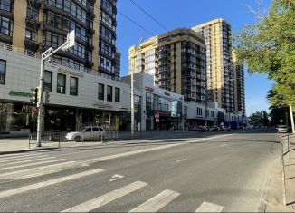 Продаю 2-ком. квартиру, 55 м2, Ростов-на-Дону, улица Ларина, 45с2, ЖК Сердце Ростова 2