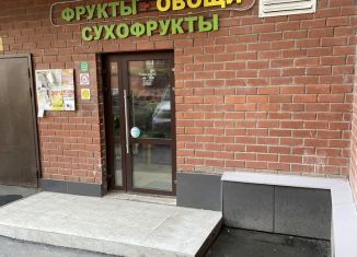 Сдается торговая площадь, 8 м2, Тюмень, улица Салтыкова-Щедрина, 58/3