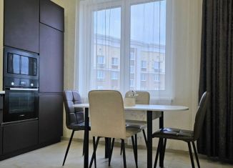 Аренда двухкомнатной квартиры, 82 м2, Нижний Новгород, улица Максима Горького, 70