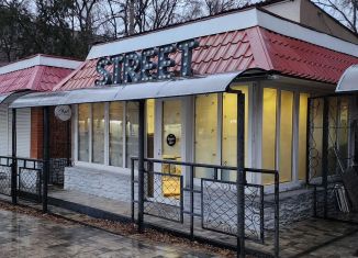 Продам торговую площадь, 24 м2, Армянск, Симферопольская улица, 4Д