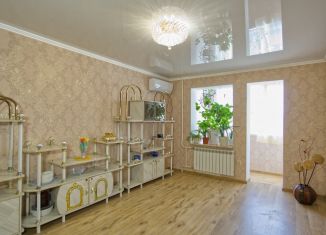 Продам 3-комнатную квартиру, 78 м2, Краснодар, проспект Чекистов, микрорайон Юбилейный