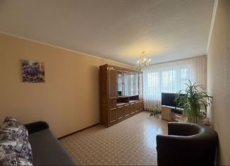 Продаю 3-комнатную квартиру, 67 м2, Чувашия, Цивильская улица, 13к1