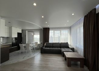Сдам 3-комнатную квартиру, 80 м2, Новосибирск, улица Немировича-Данченко, 158, метро Площадь Маркса