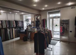 Продаю торговую площадь, 50.6 м2, Нижний Тагил, проспект Строителей, 22