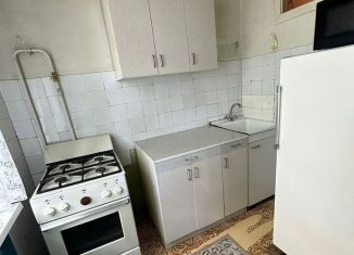 Сдам однокомнатную квартиру, 40 м2, Москва, улица Юных Ленинцев, 38, метро Волжская