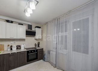 Продам 1-ком. квартиру, 43 м2, Тюмень, улица Николая Семёнова, 31к2, ЖК Домостроитель