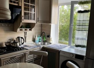 Сдается в аренду 1-комнатная квартира, 30 м2, Геленджик, улица Гринченко, 38