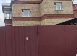 Продам коттедж, 300 м2, Челябинск