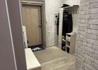 Продажа трехкомнатной квартиры, 63 м2, Стрежевой, Кедровая улица, 69