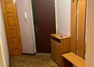 Сдаю в аренду 1-ком. квартиру, 34 м2, Кольчугино, улица Ломако