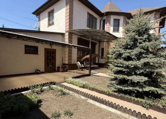 Продаю дом, 250 м2, Симферополь, улица Молодых Подпольщиков