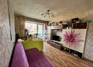 Продается двухкомнатная квартира, 46 м2, Екатеринбург, Волчанский переулок, 10, Октябрьский район
