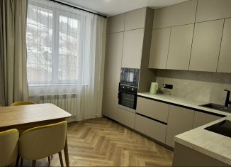 Продам двухкомнатную квартиру, 64.4 м2, Республика Алтай, улица Валерия Чаптынова, 34/1